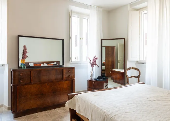 Appartement Boutique Near Piazza Di Spagna