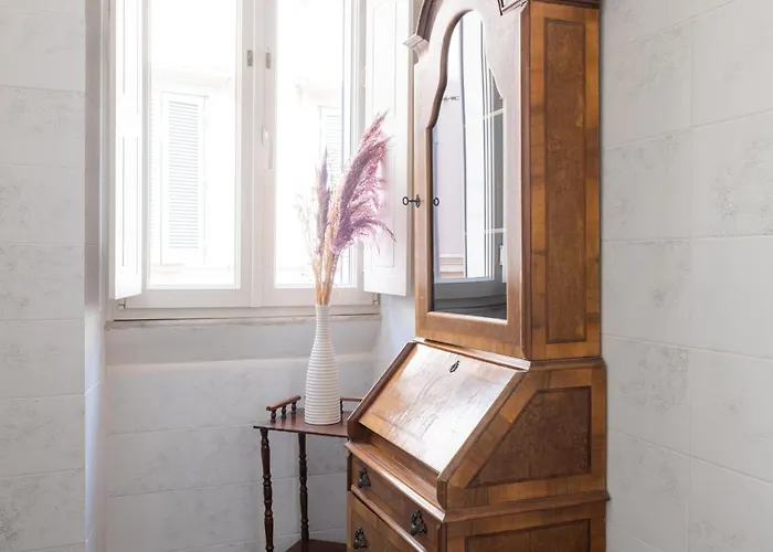 Boutique Near Piazza Di Spagna דירה רומא